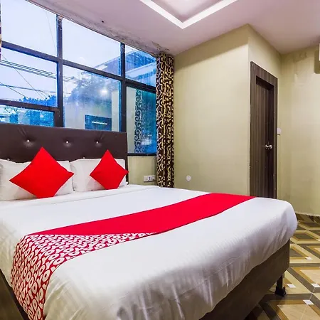 OYO 41665 Hotel Grand Marvel Residency